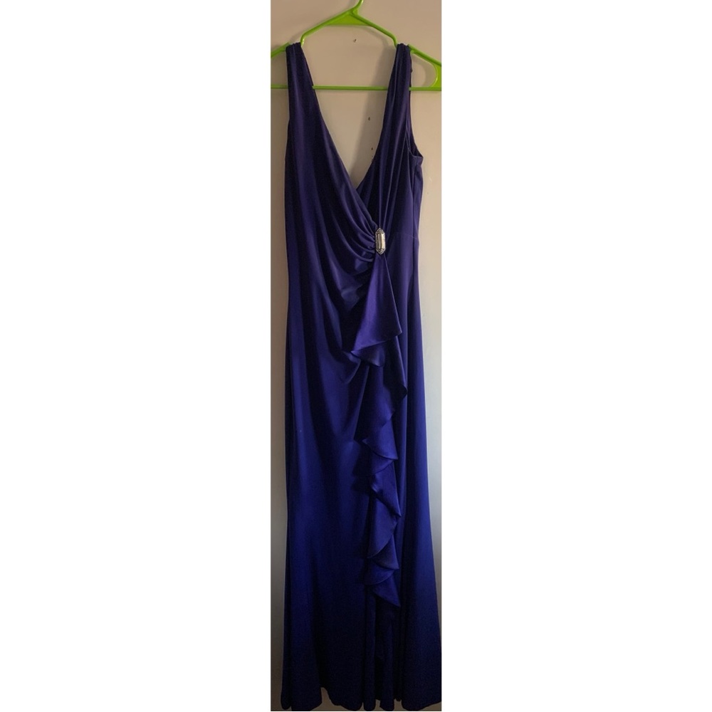 Lauren by Ralph Lauren | prom dress